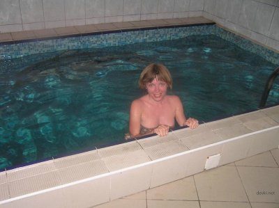 Девичья вечеринка в бане: удовольствие для взрослых