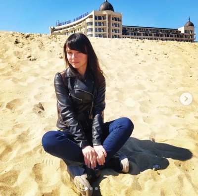 Турагентка показала свои интимные снимки в сети