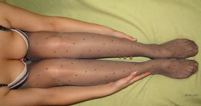 Приготовила аппетитную "дырочку" для супруга