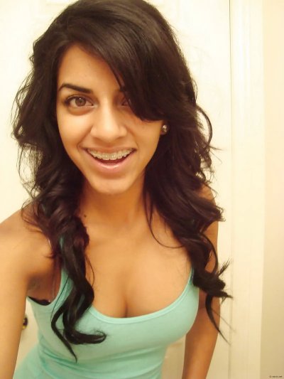 Чувак выложил свою интимную коллекцию видео для взрослых