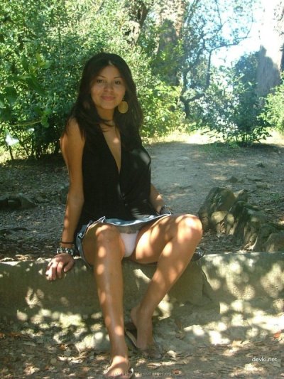 Горячая штучка удовлетворяет парня