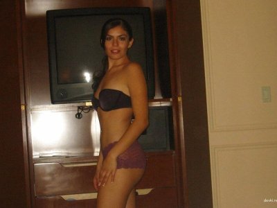 Сексуальные снимки привлекательной молодухи