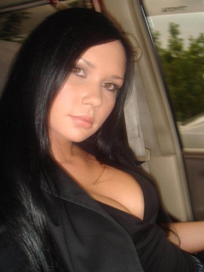 Интимные снимки соблазнительной брюнетки - отличный выбор!