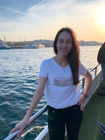 Снимки сексуальной девушки с тонкой фигурой и упругой задницей