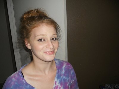 Блондинка обожает сосать член своему парню