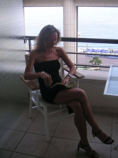 Интимные снимки раздетой дамочки