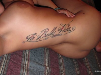 Сиськастая красотка - горячее порно на русском!