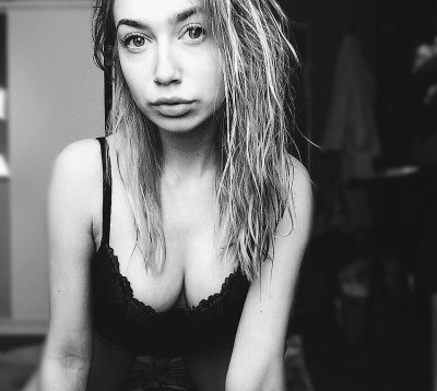 Яна, 20 лет: Горячие приключения для взрослых с официальным сайтом 18+