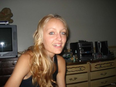 Завораживающий минет на камеру: наслаждайся каждым моментом!