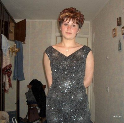 Сексуальная баба наслаждается анальным самоудовлетворением