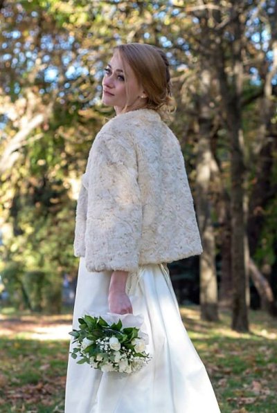 Муж показал откровенные снимки своей возлюбленной