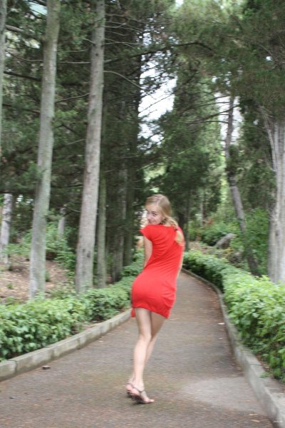 Русская красотка обожает, когда ее удовлетворяют орально