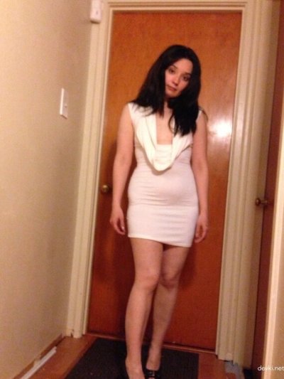 Интимные фотографии привлекательной кареглазой дамы