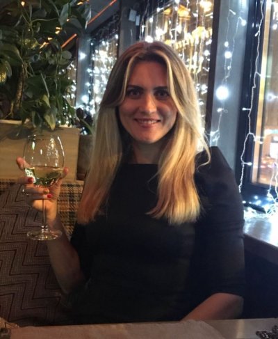 Сексуальная жена и ее голые фотографии