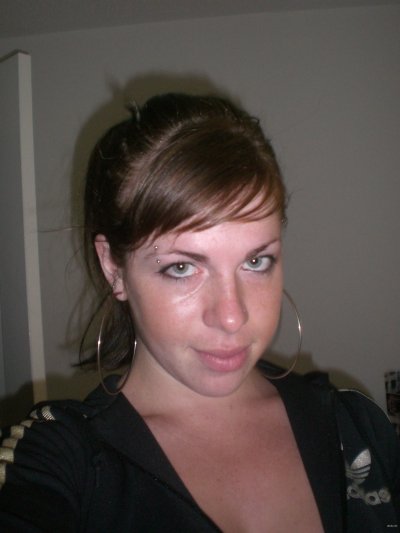 Друзья показывают свои прелести