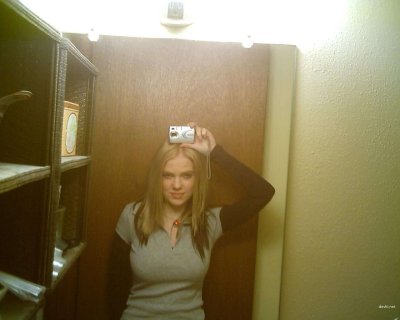 Красотка с отличными грудями - новый заголовок для порно-сайта.