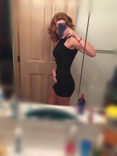 Красотка фоткает себя голой: самая жаркая съемка!