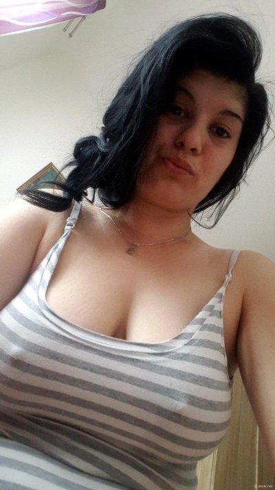 Заводные снимки молодой красотки из Твиттера - страстные фотографии