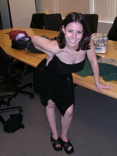 Шикарная красотка обожает отсасывать твердый инструмент