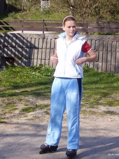 Пикантные снимки ученицы третьего курса