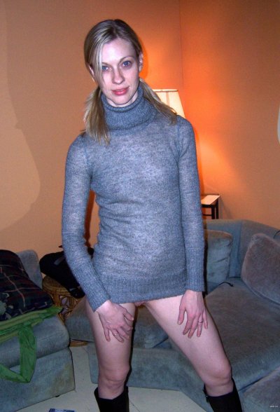 Обольстительная красавица с привлекательной задницей