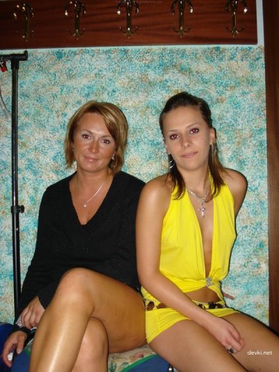 Интимные снимки молоденькой студентки: реальность в деталях