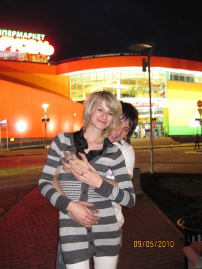 Сладкая Люда обожает делать минеты