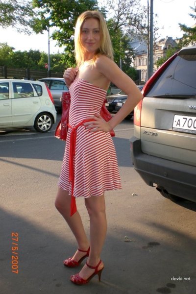 Тёлка отдохнула и слила горячие фотки с отпуска