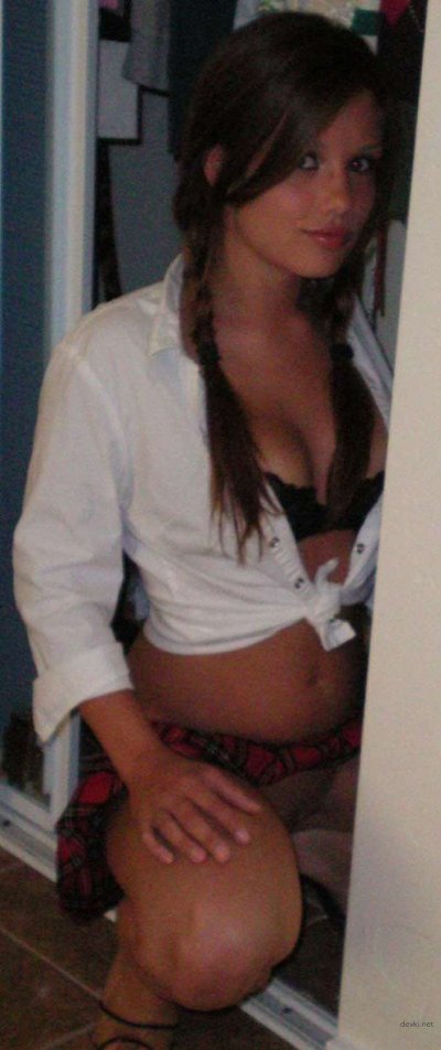 Интимные снимки привлекательной девушки: секретные фотографии красотки