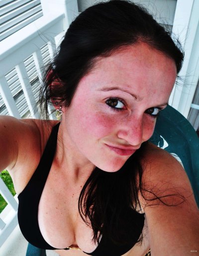 Сексуальные шалости возбуждающей молодушки