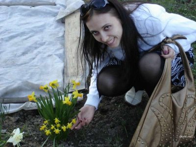 Сексапильная невеста готова развлечь всех!