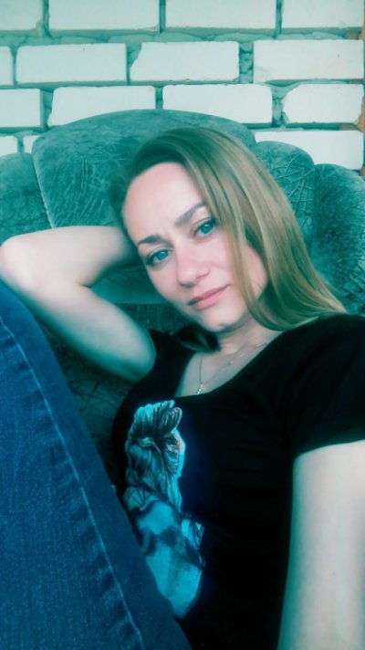 Муж показал откровенные снимки своей возлюбленной