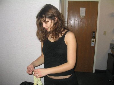 Интимные снимки из личного архива молодой леди