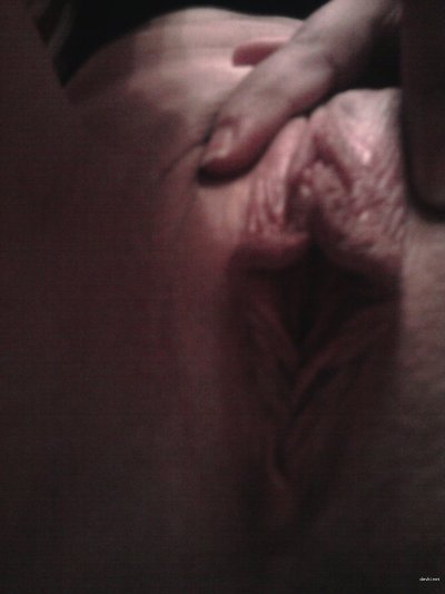 Моя бывшая показывает свои прелести на частных фото