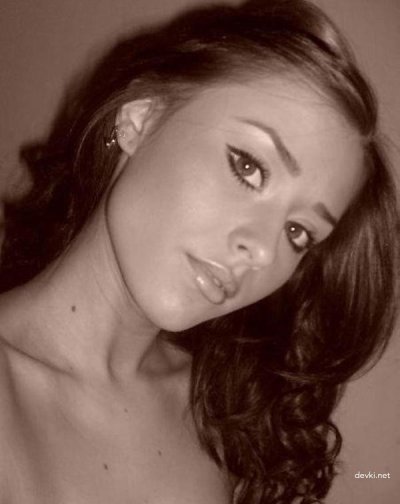 Прекрасная милашка без одежды