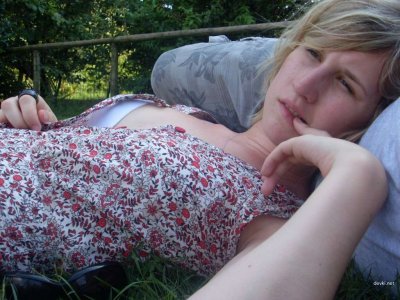 Снимки обнаженной красотки в домашней обстановке