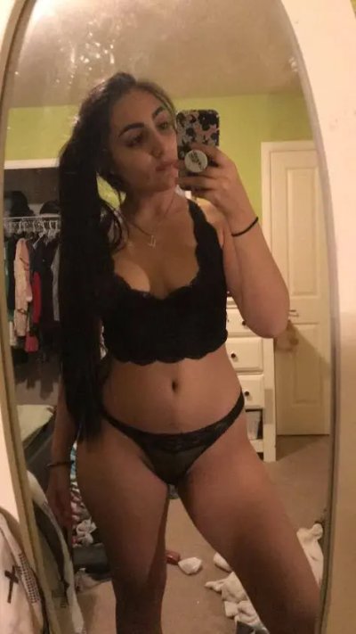 Мокрая пилотка и горячие фотографии