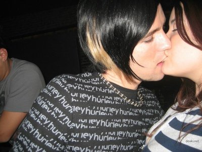 Отымел пьяную даму из Казахстана - новый заголовок для порно-сайта.