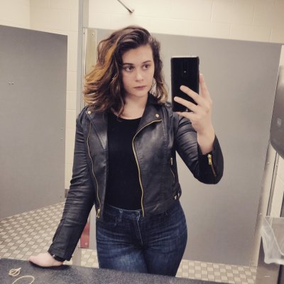 Развратная девочка без одежды