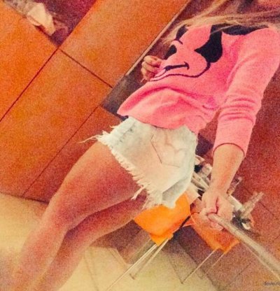 Горячие фото привлекательной дамы