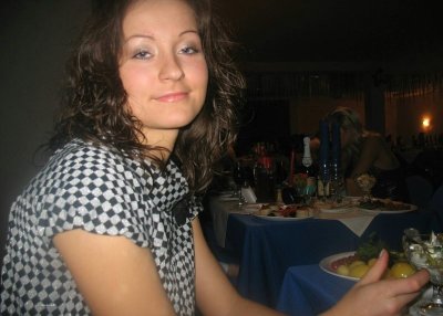 Сочная крошка обожает снимать себя голой на камеру