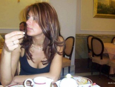 Сексуальные фото зрелой дамы с каникул