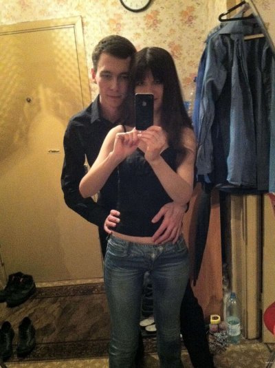 Очаровательная готическая красавица в откровенной фотосессии 18+