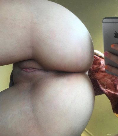 Фотки пышной писечки молоденькой студентки - горячие селфи!