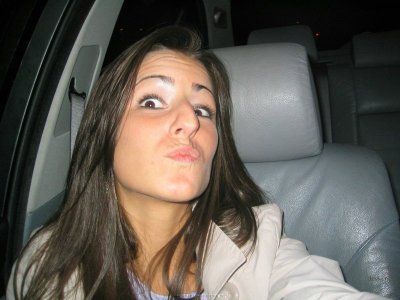 Чувак кончил на чернокожую красотку