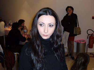 Обожает раскрывать свои прелести и радовать зрителей!