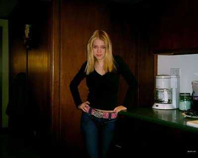 Красотка с отличными грудями - новый заголовок для порно-сайта.