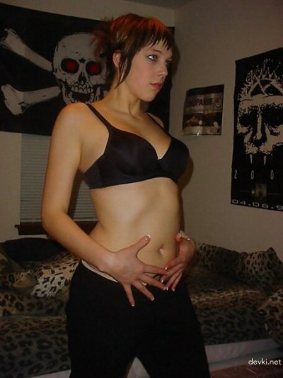 Красотка жаждет интимных утех