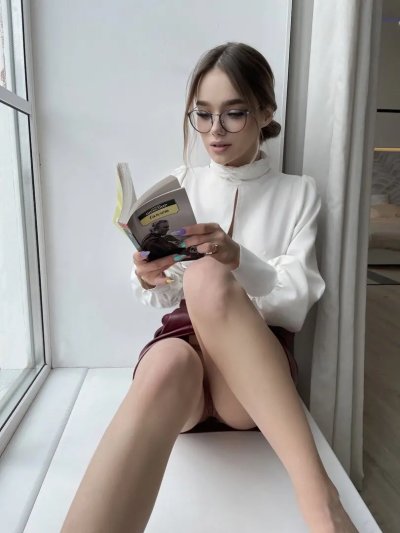 Сексуальные снимки молоденьких дам, готовых к интимным утехам