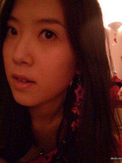 Очаровательная азиатская красавица без одежды на экране!